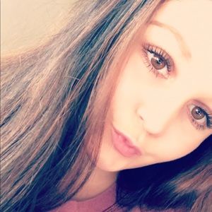 Meet your Posher, Isabella